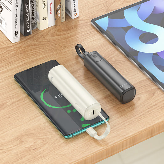 J113 Energy Bar Wired Power Bank Type-C 5000mAh (Black, White Color) - hocotech